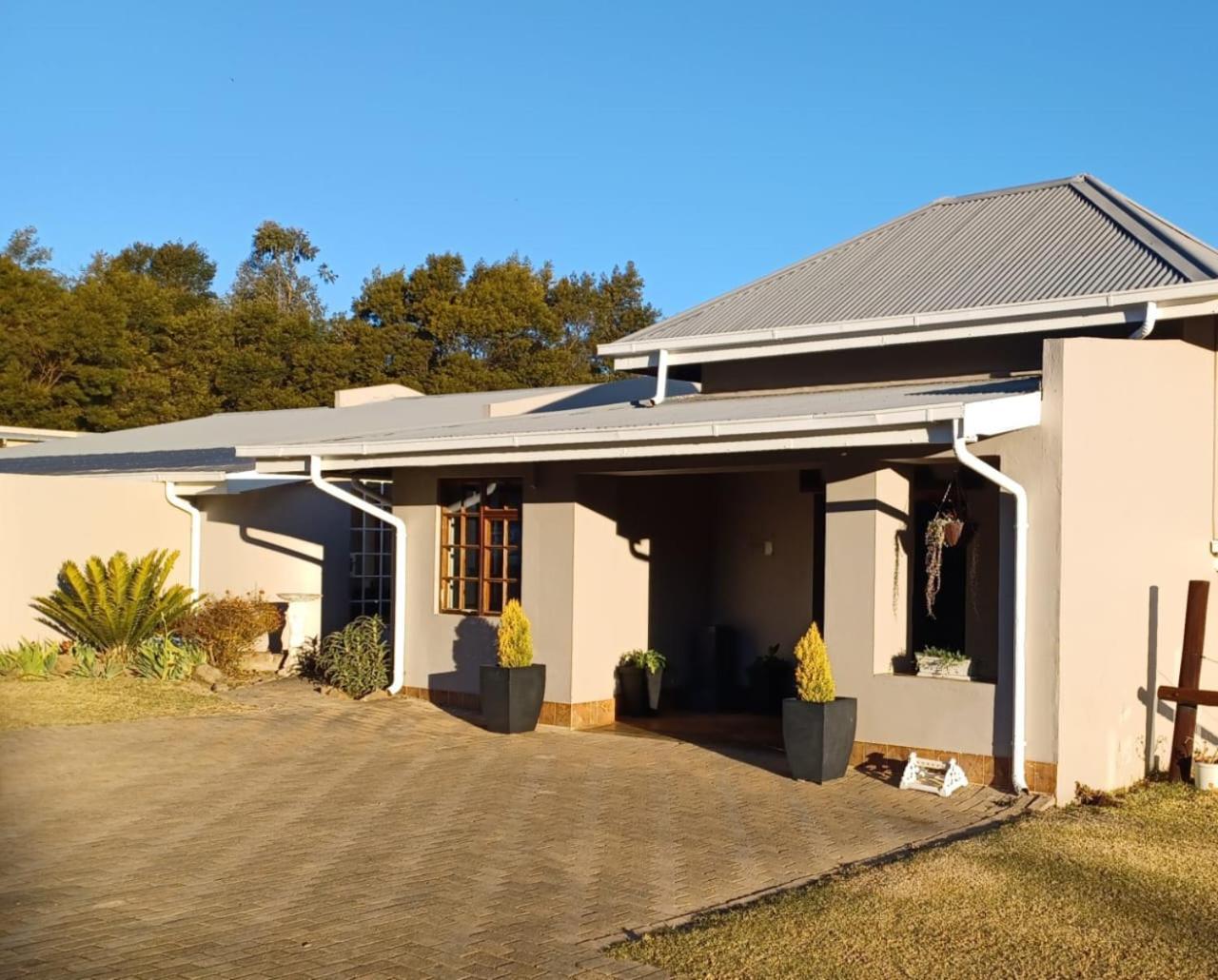 Drakensberg Mountain Retreat Bergville Exterior foto