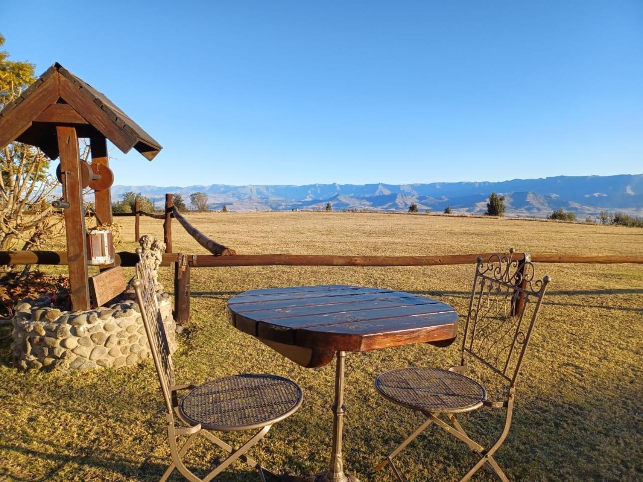 Drakensberg Mountain Retreat Bergville Exterior foto